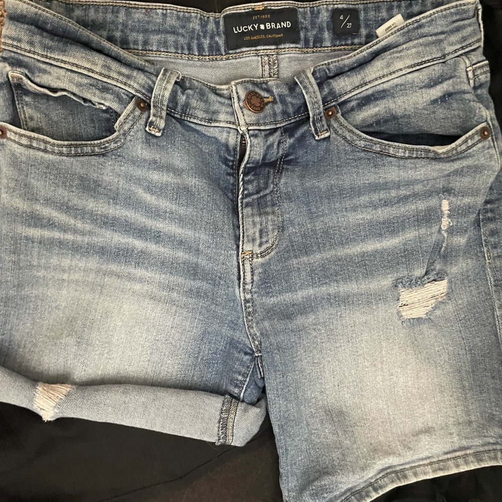 Lucky brand light blue denim roll up shorts